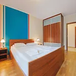 Cztery Pory Roku, Sun & Snow Apartamento