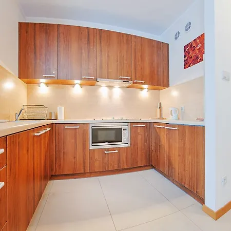 Cztery Pory Roku, Sun & Snow Jastrzębia Góra