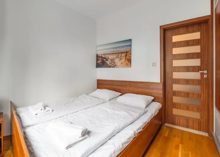 Cztery Pory Roku, Sun & Snow شقة Jastrzębia Góra