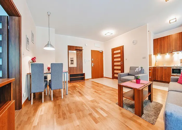 Cztery Pory Roku, Sun & Snow شقة Jastrzębia Góra