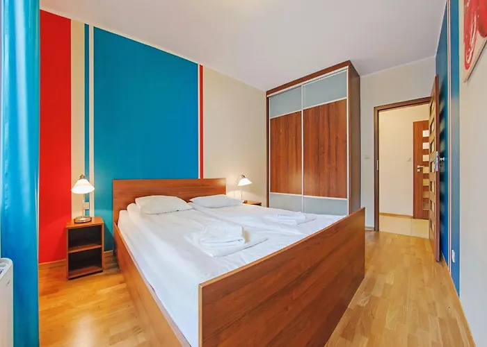 Cztery Pory Roku, Sun & Snow شقة